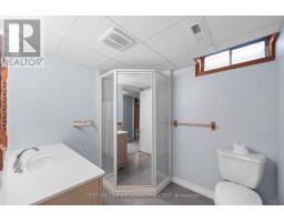 7069 DIANE CRESCENT - 31