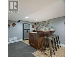 445 RIDOUT STREET S - 30