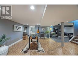 445 RIDOUT STREET S - 32