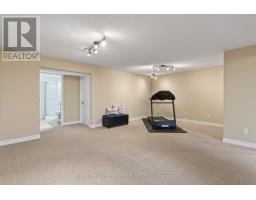 418 MACDONALD STREET - 32