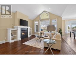 418 MACDONALD STREET - 4