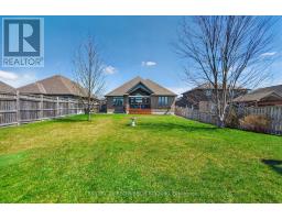 418 MACDONALD STREET - 46