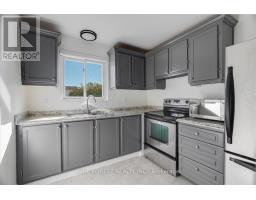 78 - 971 ADELAIDE STREET S - 15