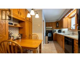 7 BRIARHILL PLACE - 10