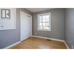 7 BRIARHILL PLACE - 13