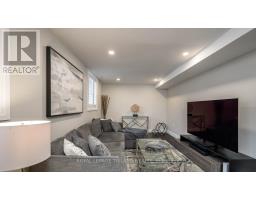 7 BRIARHILL PLACE - 17