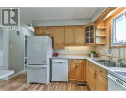 76 SPEIGHT CRESCENT - 13