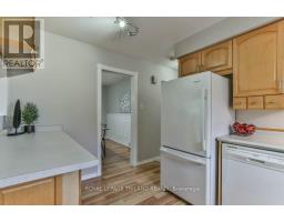 76 SPEIGHT CRESCENT - 14