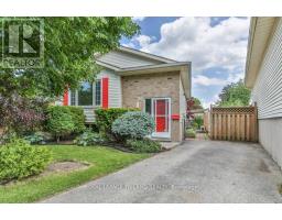 76 SPEIGHT CRESCENT - 3