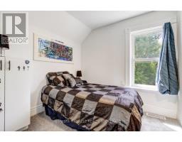 9 SYCAMORE STREET - 16