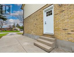 35 KINTAIL CRESCENT - 24