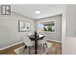 576 HELEN STREET - 7