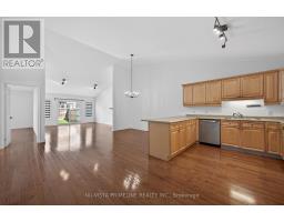 570 BLUEBELL ROAD - 6