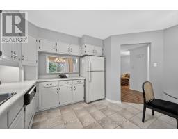 19 - 70 GLENROY ROAD - 15