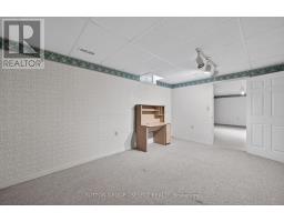 19 - 70 GLENROY ROAD - 27