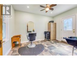 703 WELLINGTON STREET - 20