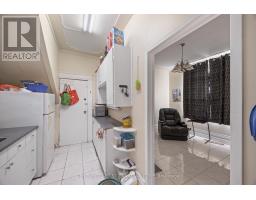 551 ADELAIDE STREET N - 18