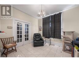 551 ADELAIDE STREET N - 19