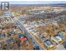 551 ADELAIDE STREET N - 42