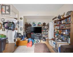 551 ADELAIDE STREET N - 7