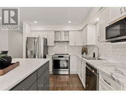 20 - 215 NORTH CENTRE ROAD - 7