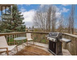 4 OAKWOOD COURT - 35