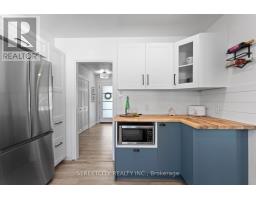 898 DALKEITH AVENUE - 14