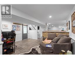 898 DALKEITH AVENUE - 40