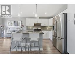 16 - 3400 CASTLE ROCK PLACE - 14