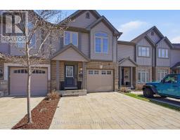 16 - 3400 CASTLE ROCK PLACE - 3