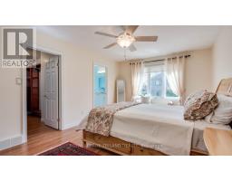 1223 THORNLEY STREET - 17