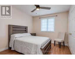 1223 THORNLEY STREET - 20