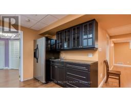 1223 THORNLEY STREET - 23