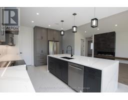 99 OPTIMIST DRIVE - 12