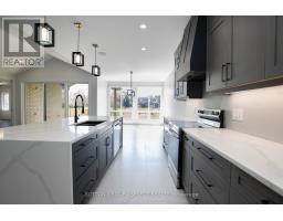 99 OPTIMIST DRIVE - 14