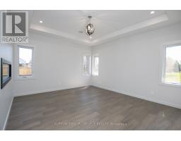 99 OPTIMIST DRIVE - 22