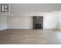 99 OPTIMIST DRIVE - 36