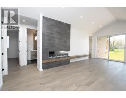 99 OPTIMIST DRIVE - 8