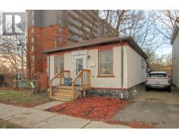 225 SIMCOE STREET - 2