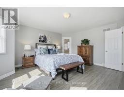 58 MEADOWRIDGE CRESCENT - 23