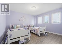 58 MEADOWRIDGE CRESCENT - 28