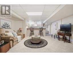 58 MEADOWRIDGE CRESCENT - 35