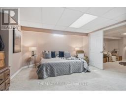 58 MEADOWRIDGE CRESCENT - 40