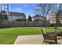 58 MEADOWRIDGE CRESCENT - 44