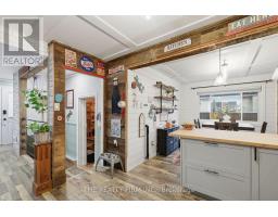 70 TALAVERA CRESCENT - 11