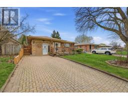 70 TALAVERA CRESCENT - 2