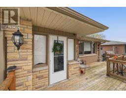 70 TALAVERA CRESCENT - 3