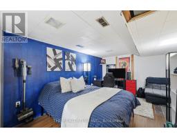 70 TALAVERA CRESCENT - 37