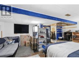 70 TALAVERA CRESCENT - 39