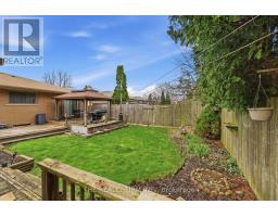 70 TALAVERA CRESCENT - 44